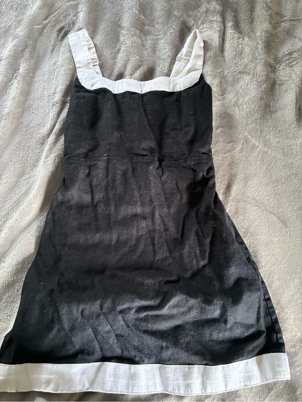 Abercrombie & Fitch Black Smocked Top with Ivory Label